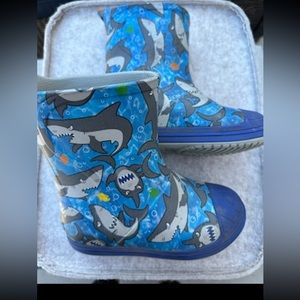 Croc size 11 rain boots